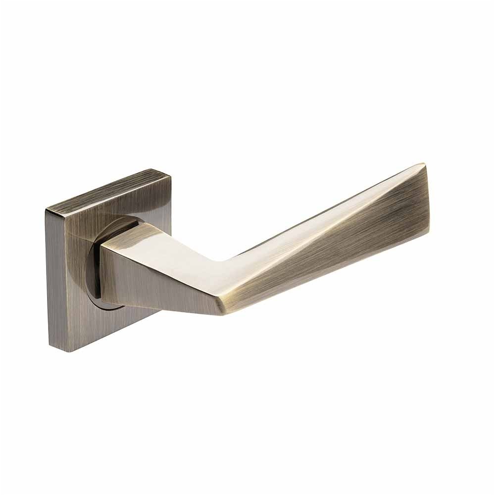Rankena MIA-526-OGR